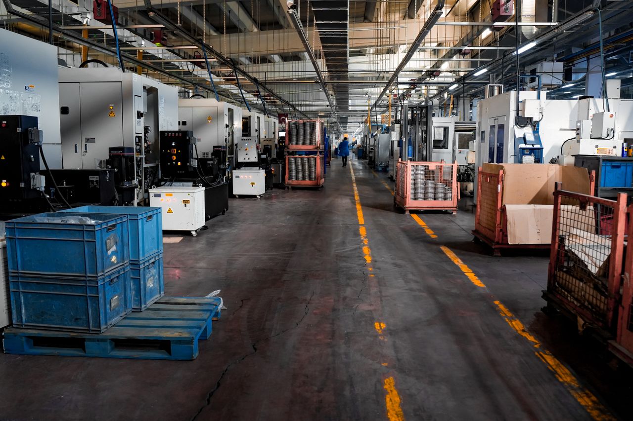 rustle dynamics assembly lines
